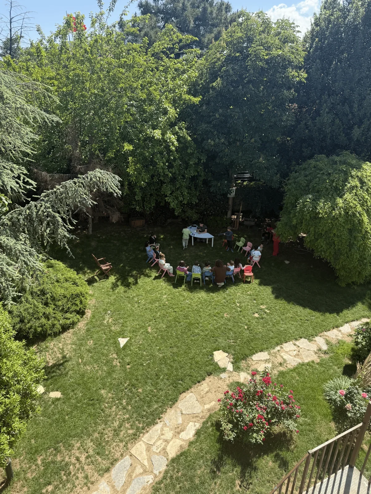Habiterra’da bahçede açık hava öğrenme anı